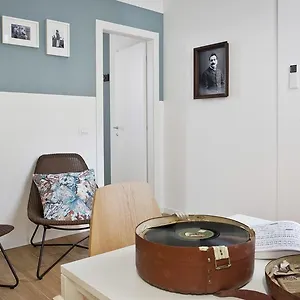 https://italianway-apartments-caretto.it-lombardy.com