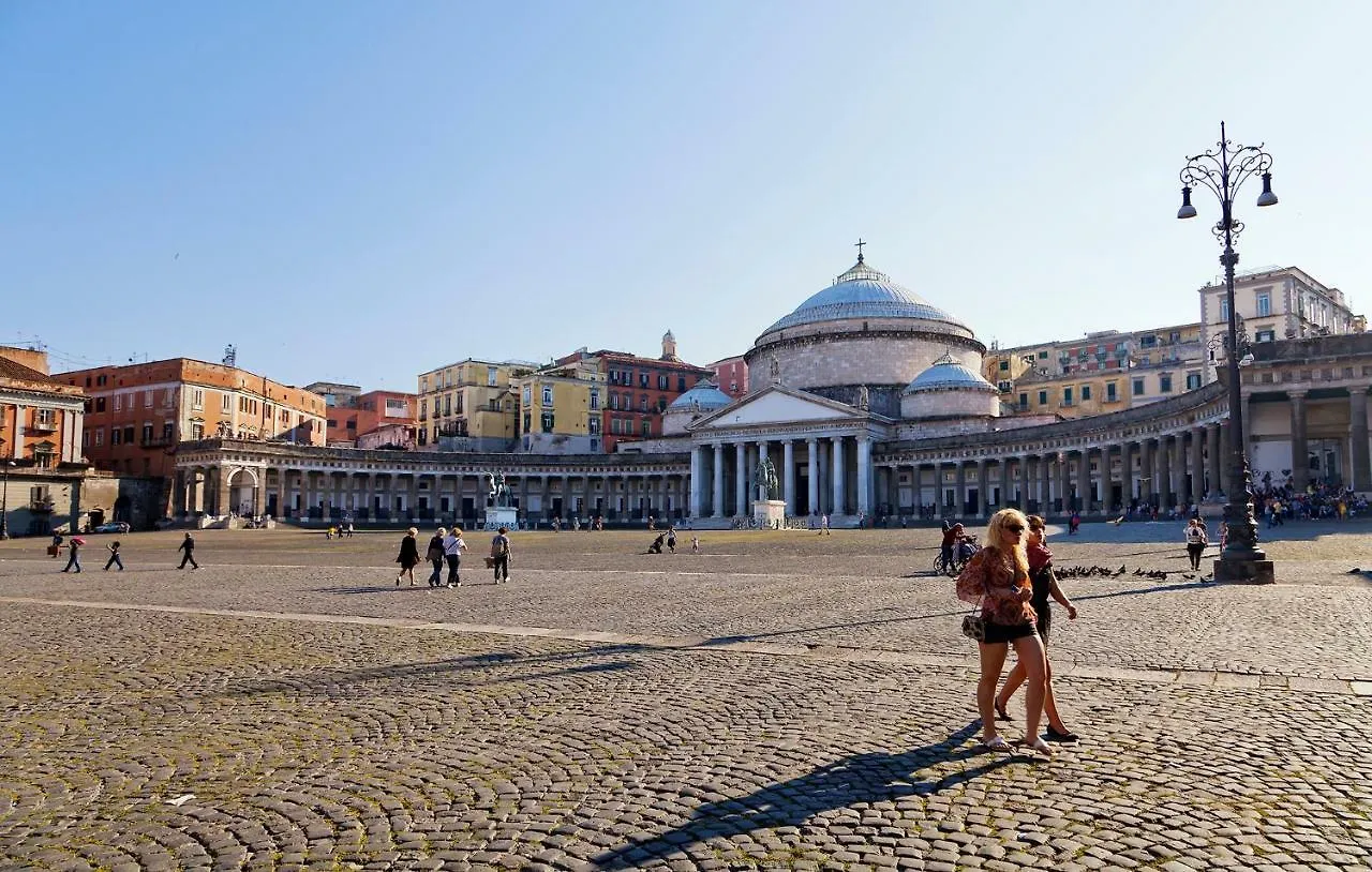 Guest house Be Italian Flat Piazza Bovio 22 Hotel Naples