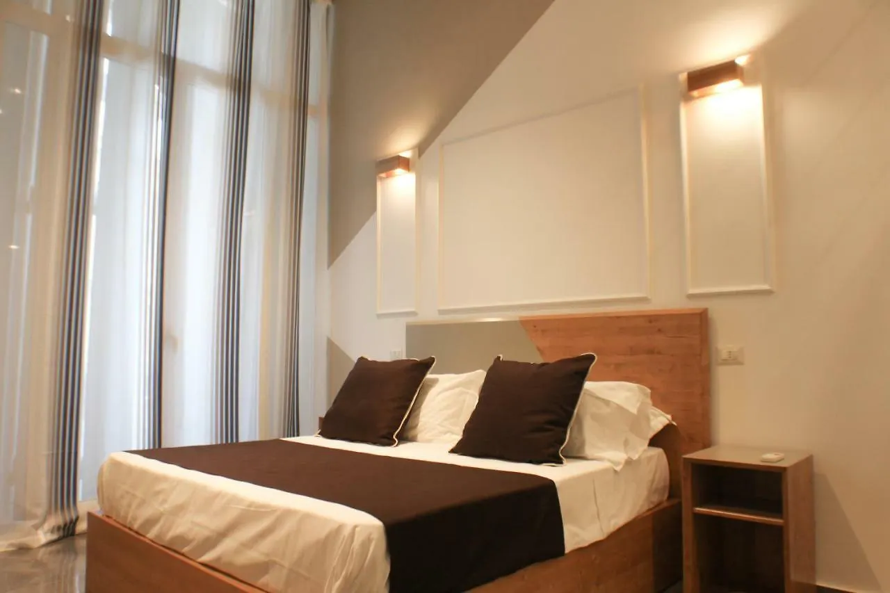 Be Italian Flat Piazza Bovio 22 Hotel Naples