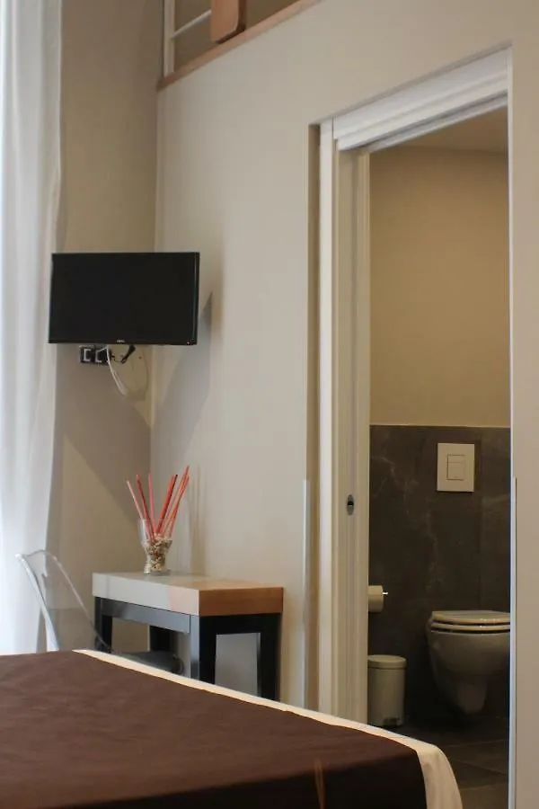 Guest house Be Italian Flat Piazza Bovio 22 Hotel Naples