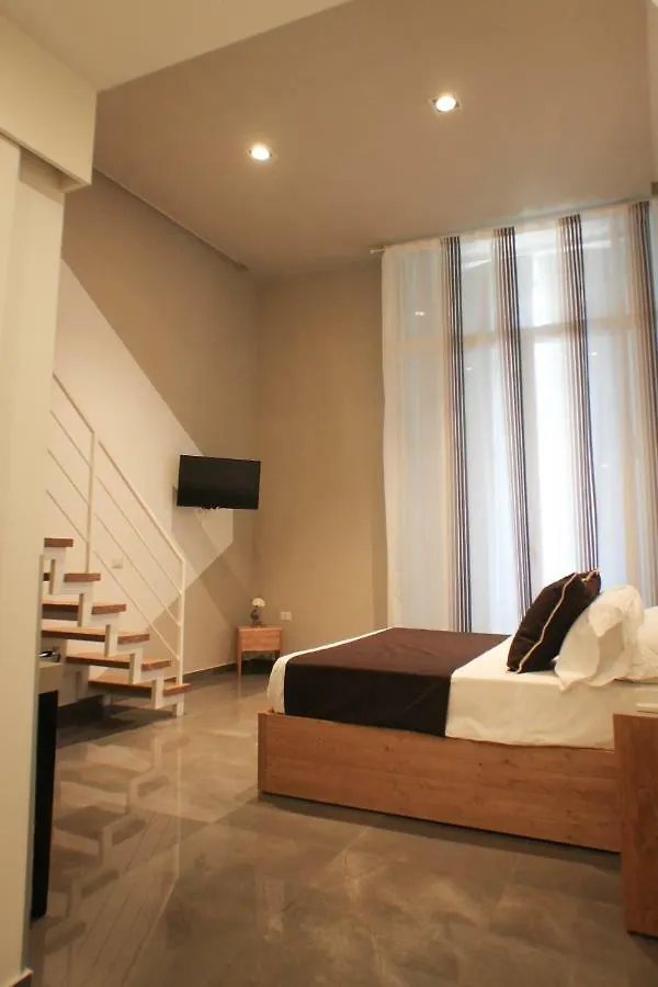 ** Guest house Be Italian Flat Piazza Bovio 22 Hotel Naples Italy