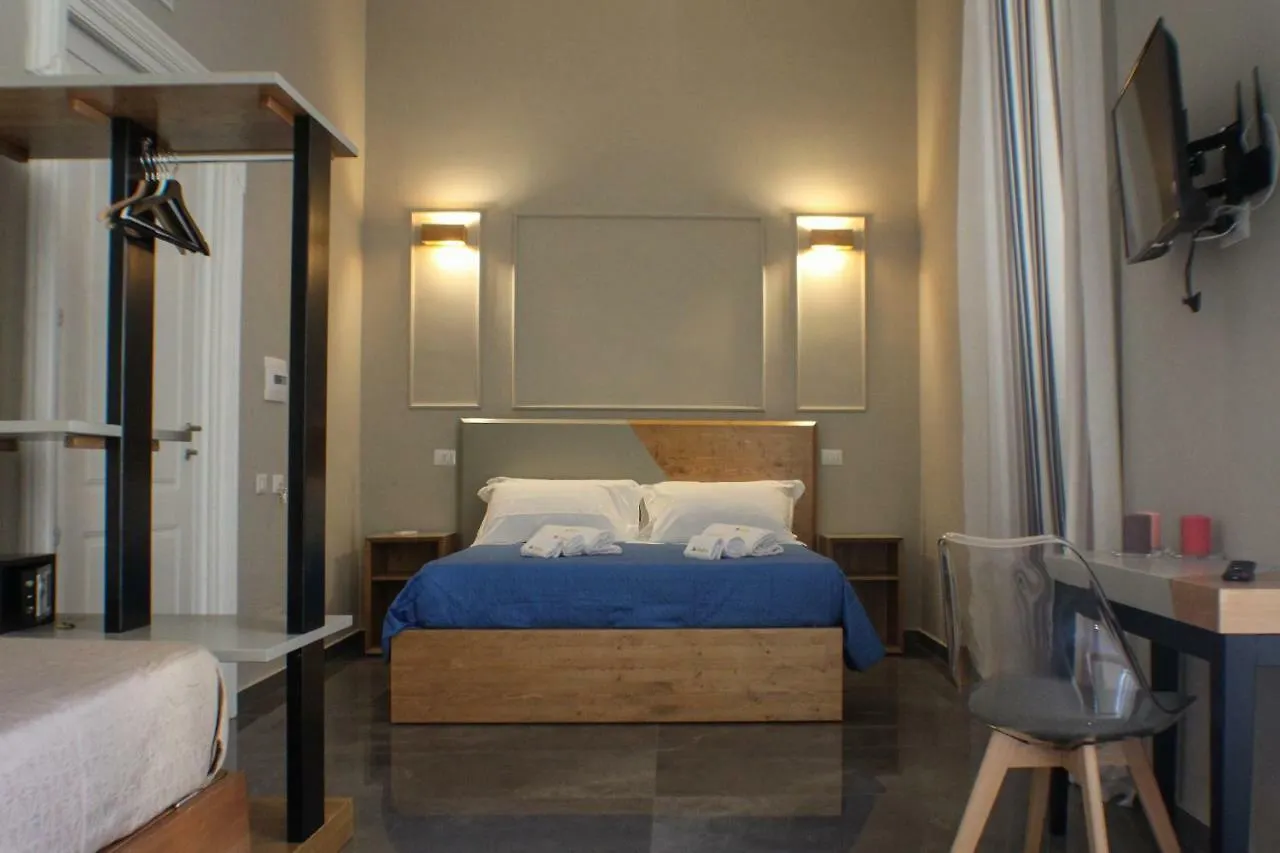 Be Italian Flat Piazza Bovio 22 Hotel Naples